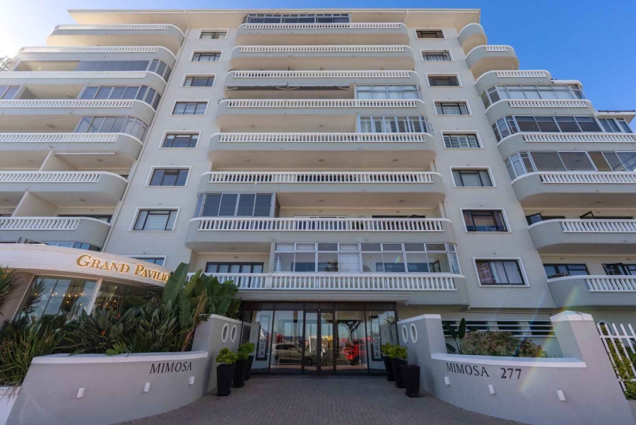 To Let 1 Bedroom Property for Rent in Sea Point Western Cape